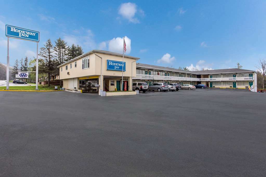 Royal Inn Clearfield Exteriör bild